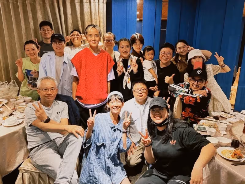 獨家｜孟耿如再度復出拍《與惡2》！　紫微+水晶開示「不和命運做無謂爭執」
