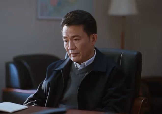 《江河日上》陳威為何幫鄭寒江?除了是他師兄外,還是送岩魚的人