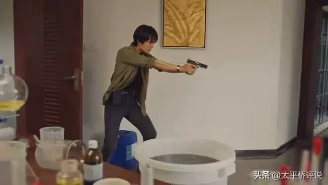 獵冰:最精明的人出現,比黃宗偉更有手段,是毒窩裡的最大贏家