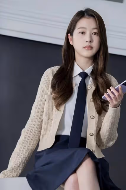 張元英的姐姐本名公開，原來她不叫張多雅，韓網友：像是親姐妹了