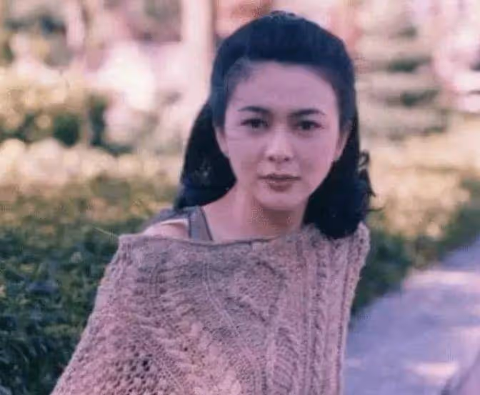 關之琳王祖賢許晴,年輕時都美如天仙,誰才是真正的絕世美人?