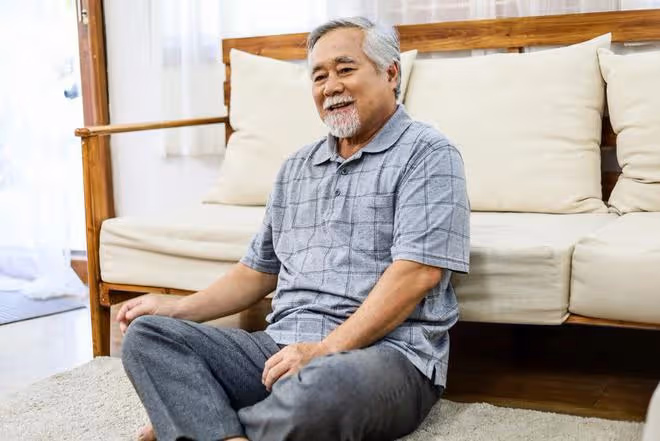 七旬老人醒悟:在兒女家各住一段時間後,才明白晚年誰能給我養老