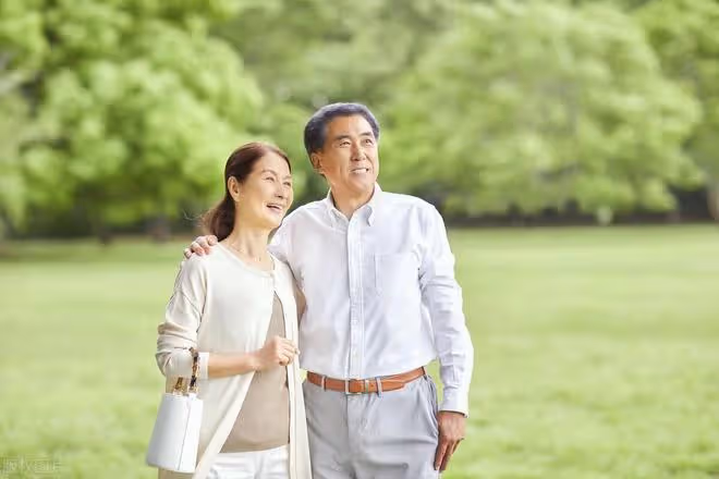 53歲保姆:伺候一位特有錢僱主,每月給我6500高薪,可我卻想逃離