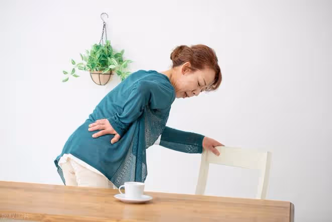 64歲大爺想和58歲大媽搭夥,大媽:答應我4個要求就行,否則免談