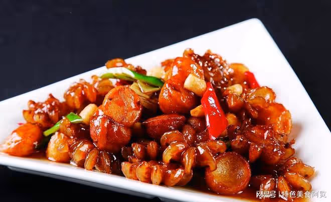肉質鮮嫩，口感豐富的牛肉炒土豆的製作方法