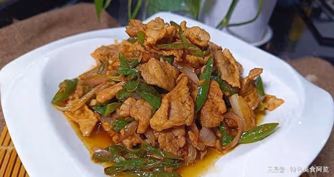 肉片怎麼炒好吃又嫩？訣竅全部教給你，蒜香濃郁，爽口入味