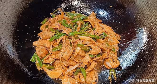 肉片怎麼炒好吃又嫩？訣竅全部教給你，蒜香濃郁，爽口入味