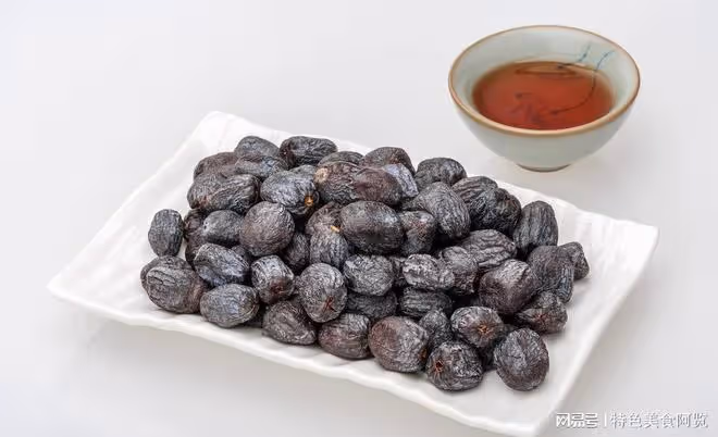 人到中年多補鐵，這9種食物常吃補血益氣營養高