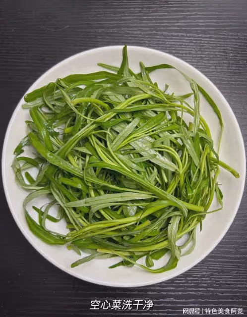 我媽真的懶到家了，居然這樣子做飯。