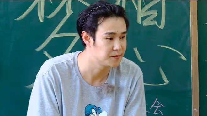 小瀋陽高調慶愛妻40歲生日，甜蜜稱呼引網友熱議：模範夫妻無疑！