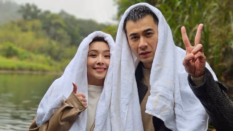 吳婉君拍落水戲「雙腳全瘀青」　曾子益超佩服力讚：太敬業