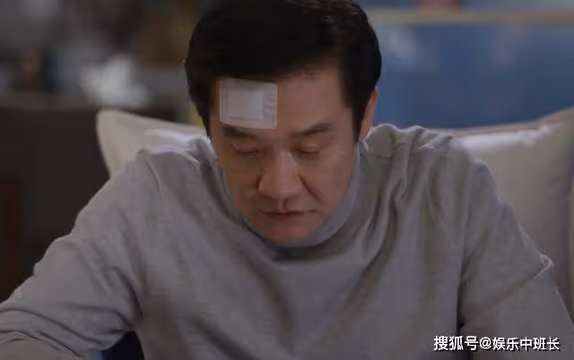 《江河日上》當副市長被孤立!鄭寒江的空降,到底動了誰的蛋糕?