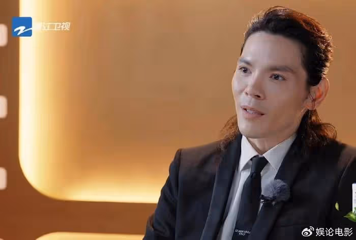 向佐著急，40歲想成為一個會演文戲的武打演員，但沒人願意選他