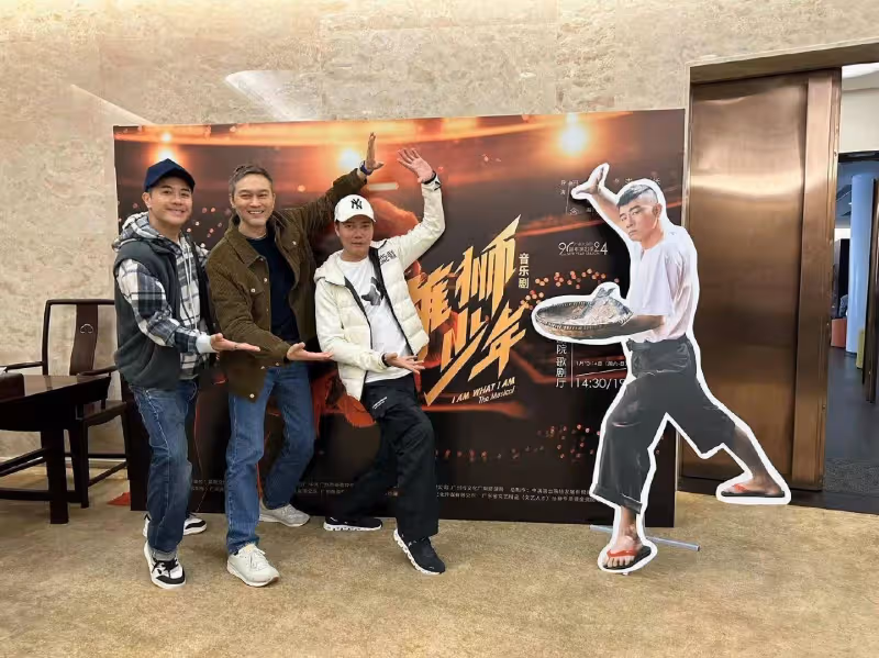 52歲港星梁漢文事業翻紅後獲天王級待遇,工作休息區被特殊照顧