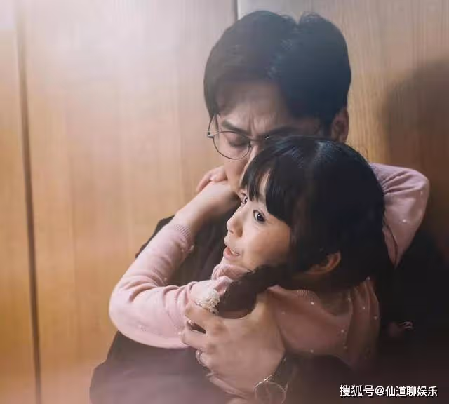 《婚後事》TVB播出後口碑不錯,豆瓣評分8.7,亮點是採用多視角敘事