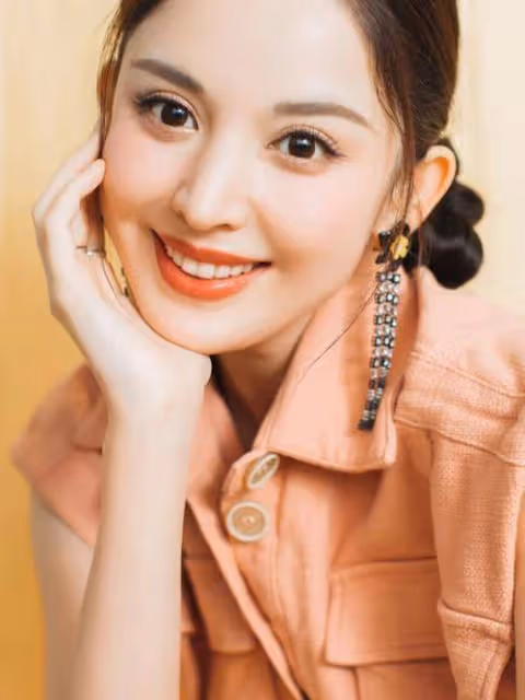 古力娜扎驚艷亮相!31歲魅力依舊,誰能不心動?