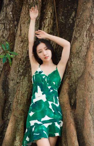 27歲上淇寫真大片曝光,散發飽滿韻味!