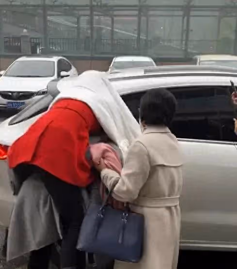 網傳王寶強前經紀人宋喆出獄!王寶強感情穩定,馬蓉疑似移民澳洲