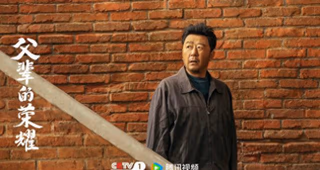 父輩的榮耀：鳳勤學成歸來，改變了3個人的結局，秦局長最意外