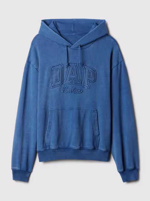 蔡凡熙套DAP GAP愜意當牛仔型男　與俏麗李沐拚復古街頭感