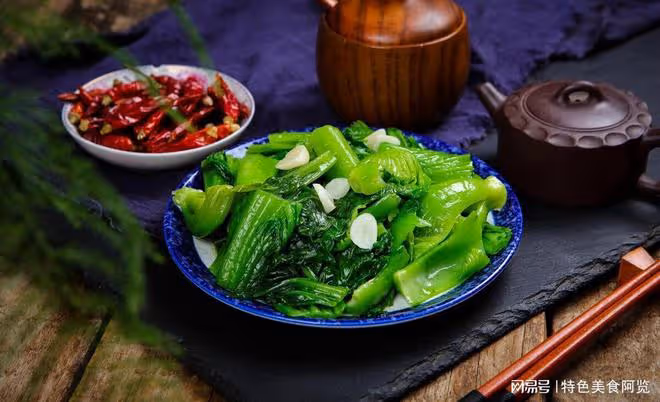清爽脆嫩，細嚼回味！手把手教您製作口感絕佳的炒菜心