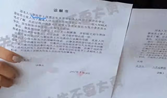 蔡徐坤海外復出遭滑鐵盧？馬來演唱會無人問津，場館如同活動展廳