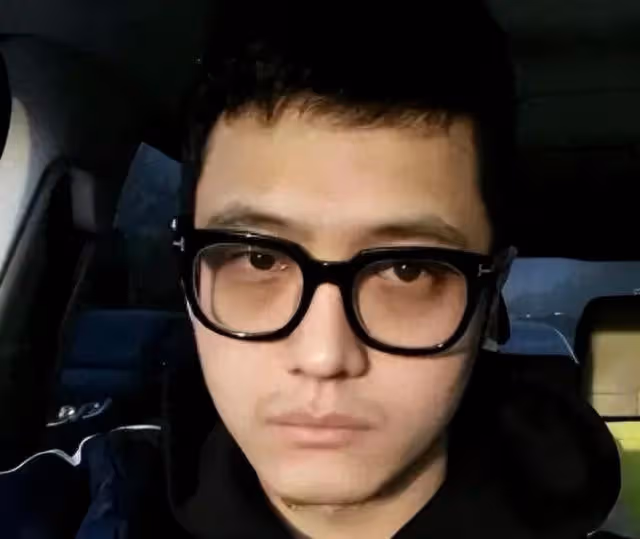 宋喆出獄！網友喊話馬蓉去接他，一起回村過種田養豬的二人世界