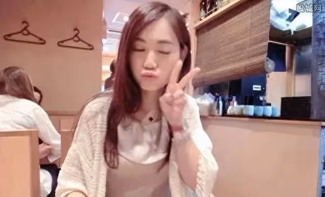 宋喆出獄！網友喊話馬蓉去接他，一起回村過種田養豬的二人世界