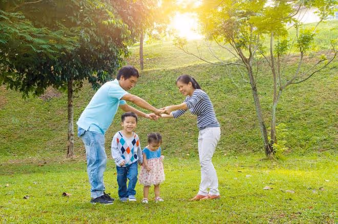 只有一個孩子的家庭,過了50歲後,就要為晚年養老做好這5個準備