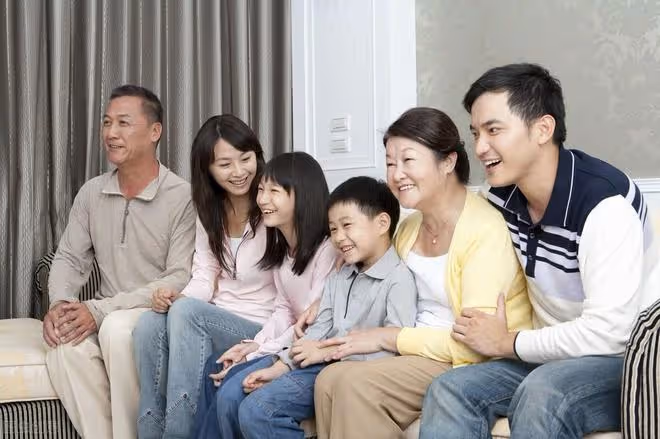 為什麼說退休後不能經常去聚會?68歲大爺說出自己的苦惱,很現實