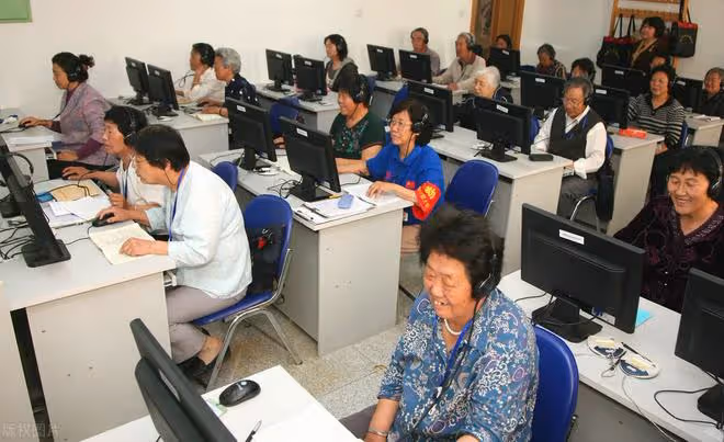 人到晚年,是兒女養老好還是去養老院養老好?76歲老人實話實說