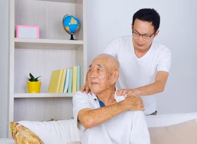 人到晚年,是兒女養老好還是去養老院養老好?76歲老人實話實說