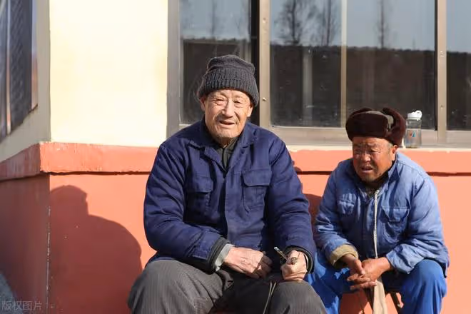 80歲老人坦言:住過養老院去過兒女家,才明白晚年最好歸宿在哪裡
