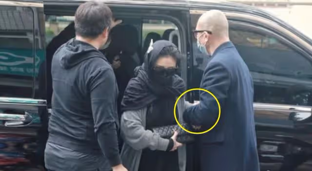 太離譜！大S穿透視裝現身小S公公葬禮，舉止遲緩像懷孕了！