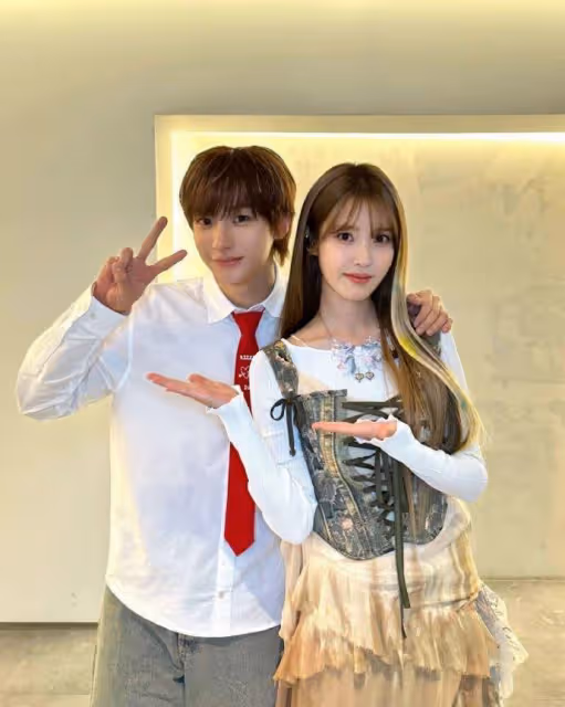他的父親是知名製作人，韓國男星透露，當年拒絕了IU送的香蕉牛奶