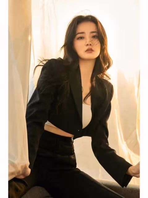 驚艷29歲!徐璐性感魅力爆表,瞬間征服你的眼球!