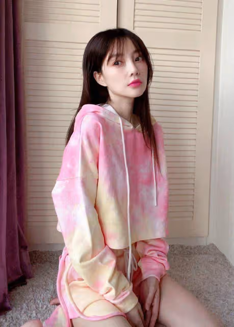 38歲李小璐少女感太強,從甜馨媽變模特小姐姐,會穿衣太過重要