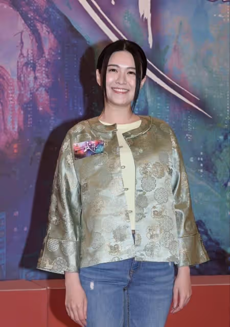 TVB清純小花江嘉敏自薦與星爺合作有下文，減肥成功後為新劇開工