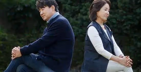 90後結婚一小時鬧離婚，女方要求賠償30萬，網友：好荒唐的理由