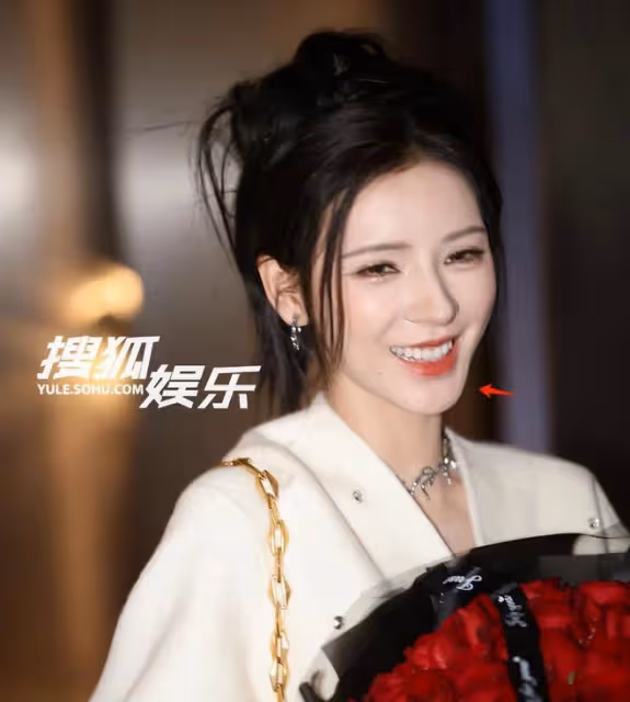 別再嘲被身材拖累的美人了！郭碧婷告訴你，肥而不膩才更有韻味