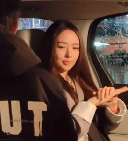 別再嘲被身材拖累的美人了！郭碧婷告訴你，肥而不膩才更有韻味