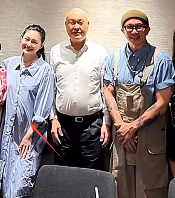 大S被台灣網友罵蛇蠍女，被疑哺乳期才不染髮，懷孕時間線被扒