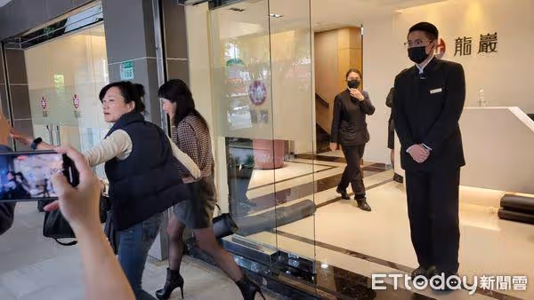 大S今未現身 MAKIYO談許爸爸心痛