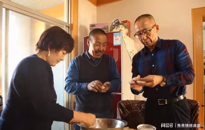 兒子昨天問我家裡存了多少錢，我說還剩7000元，兒子不信
