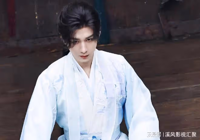 狐妖小紅娘:成毅金髮造型帥爆,夢回應淵玄夜,李一桐鮮血染粉衣