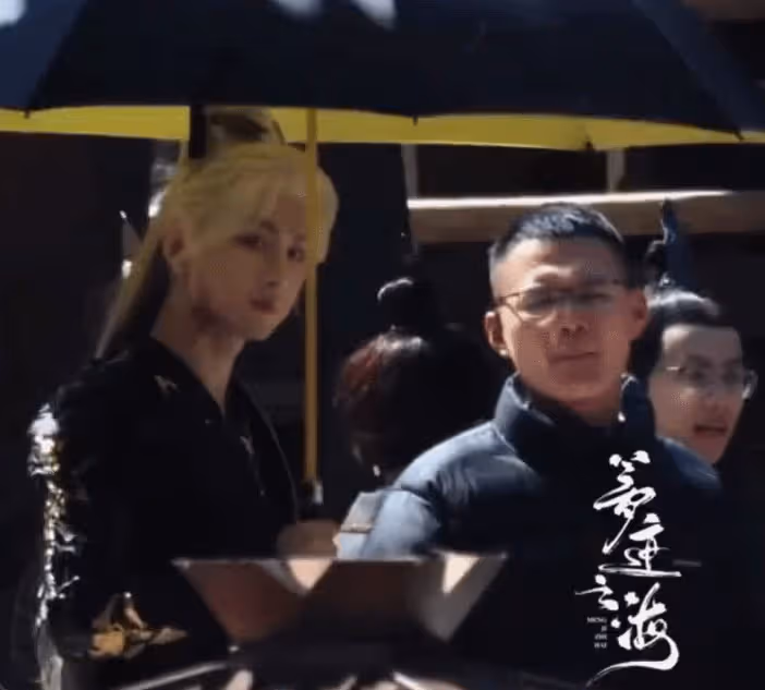 狐妖小紅娘:成毅金髮造型帥爆,夢回應淵玄夜,李一桐鮮血染粉衣