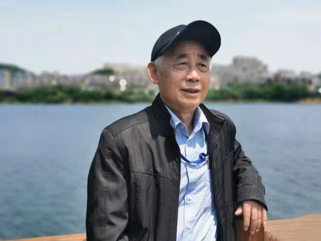 70歲老人傾訴:退休後沉迷交誼舞,8千退休金竟不夠花,我怕了