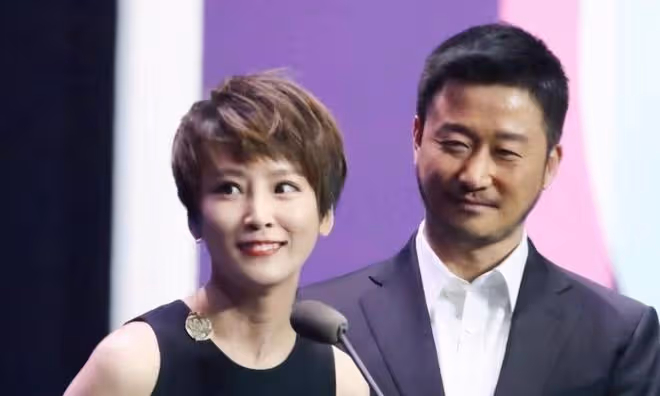 2013年,吳京父親家裡被偷,吳京發了條微博,小偷嚇得物歸原主