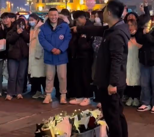 陝西:男子表白女子被批沒車沒房沒存款,男子:但我做了10年備胎