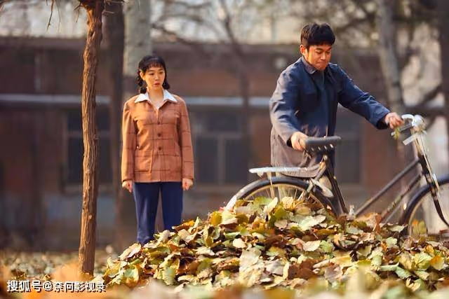看透牛大力送姚玉玲的3樣東西,才懂他為何能開千萬豪車,娶富家女